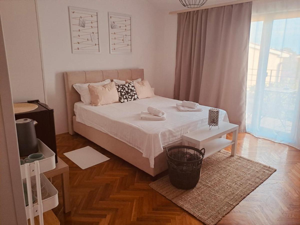 Guests House Dali Ξενοδοχείο Ρόβινι Εξωτερικό φωτογραφία